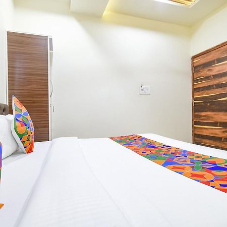 Fabhotel Crown Park Indore Exteriör bild