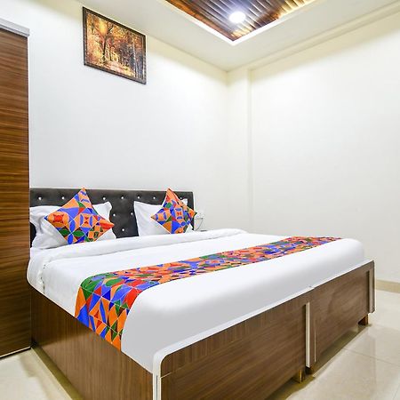 Fabhotel Crown Park Indore Exteriör bild